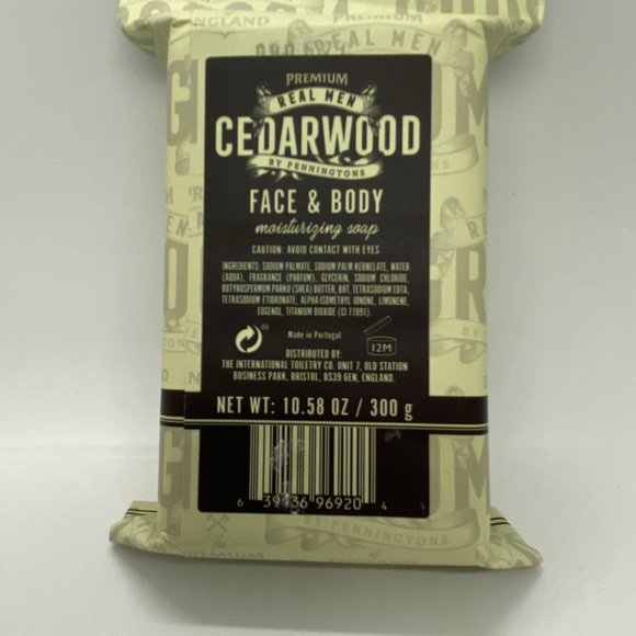 Real Men by Penningtons Cedarwood Face & Body Soap - Picture 2 of 3